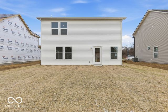 2015 Black Oak Drive, Shelbyville, IN 46176