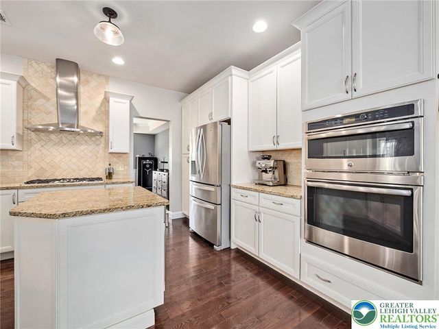 1455 Saratoga Circle, Weisenberg Twp, PA 18031