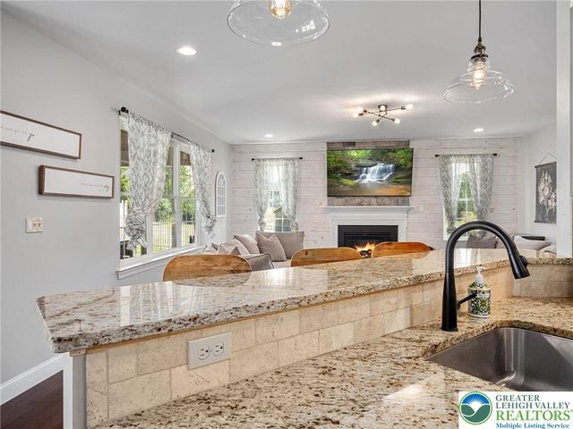 1455 Saratoga Circle, Weisenberg Twp, PA 18031