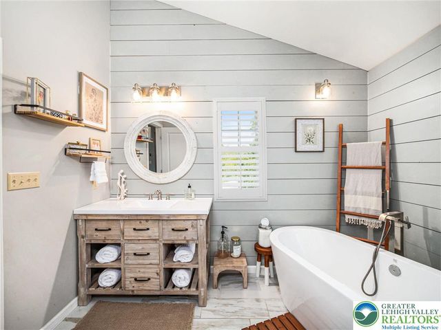 1455 Saratoga Circle, Weisenberg Twp, PA 18031