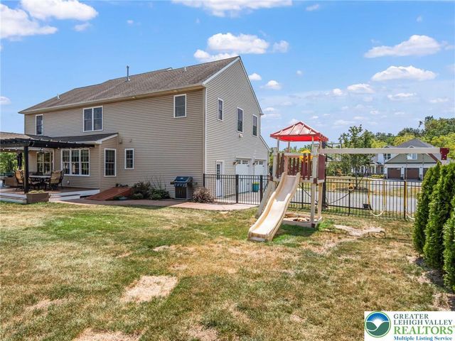 1455 Saratoga Circle, Weisenberg Twp, PA 18031