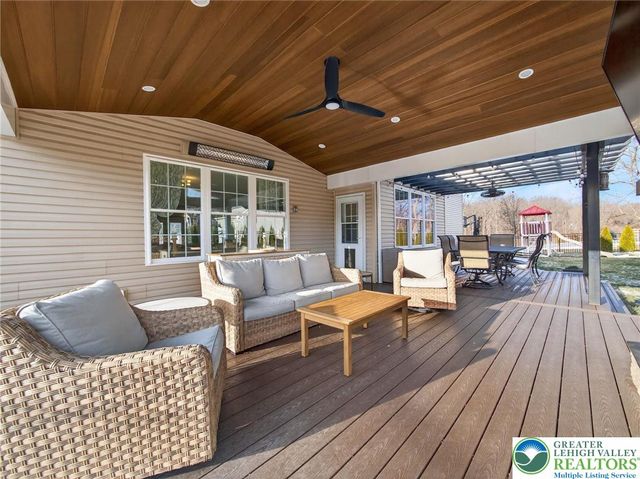 1455 Saratoga Circle, Weisenberg Twp, PA 18031