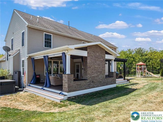 1455 Saratoga Circle, Weisenberg Twp, PA 18031