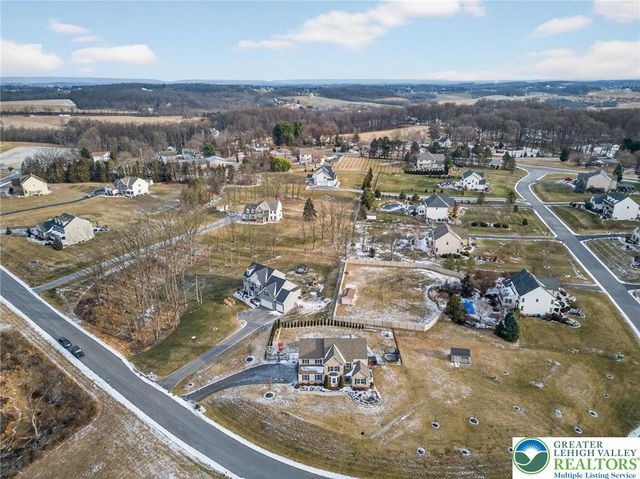 1455 Saratoga Circle, Weisenberg Twp, PA 18031