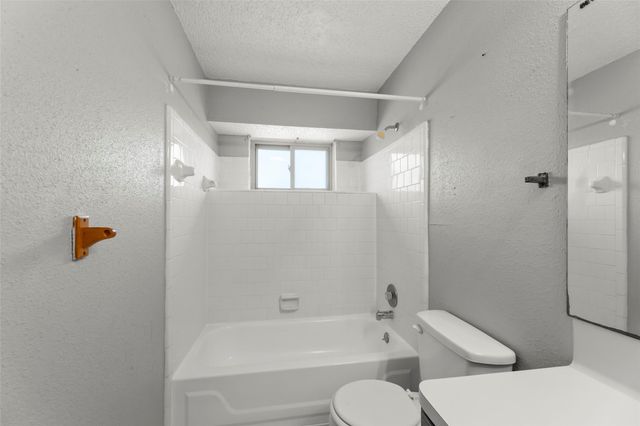 5730 Gineridge Drive, Houston, TX 77053