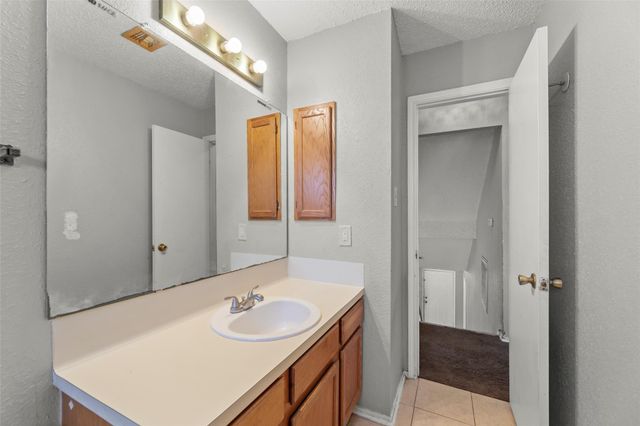 5730 Gineridge Drive, Houston, TX 77053