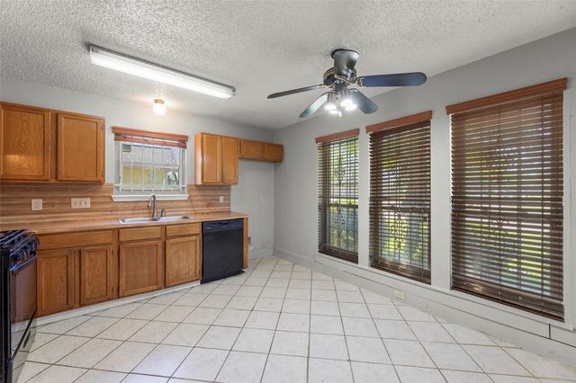 5730 Gineridge Drive, Houston, TX 77053