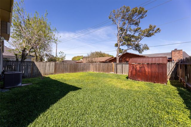 5730 Gineridge Drive, Houston, TX 77053