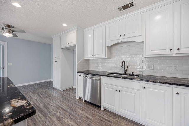 210 Williams Drive West, Hamilton, GA 31811