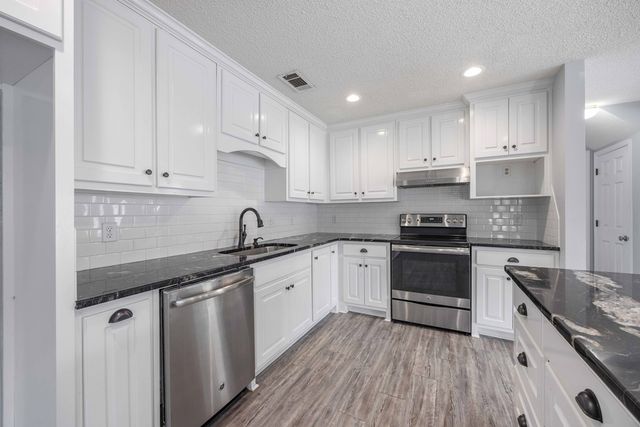 210 Williams Drive West, Hamilton, GA 31811