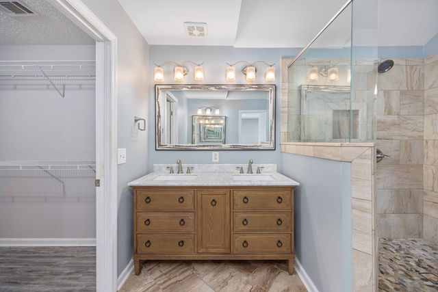 210 Williams Drive West, Hamilton, GA 31811