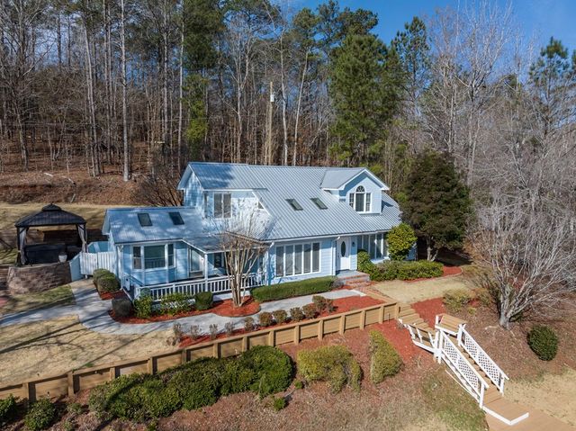 210 Williams Drive West, Hamilton, GA 31811