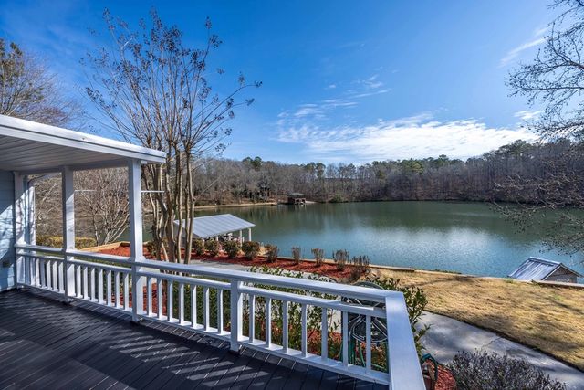 210 Williams Drive West, Hamilton, GA 31811