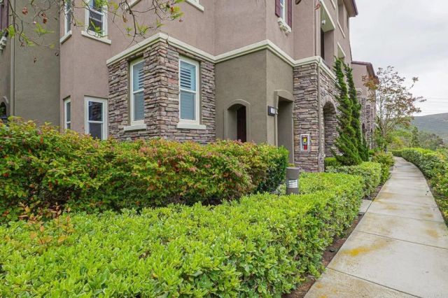 1382 Dandelion Way, San Marcos, CA 92078