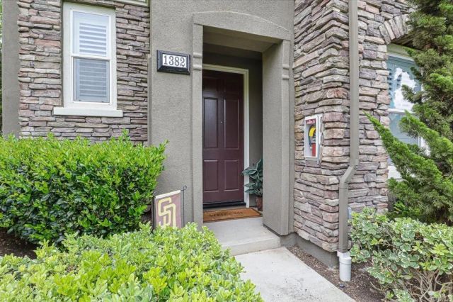 1382 Dandelion Way, San Marcos, CA 92078