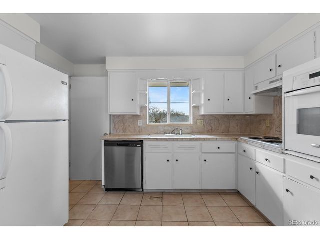 10018 W 60th Ave, Arvada, CO 80004