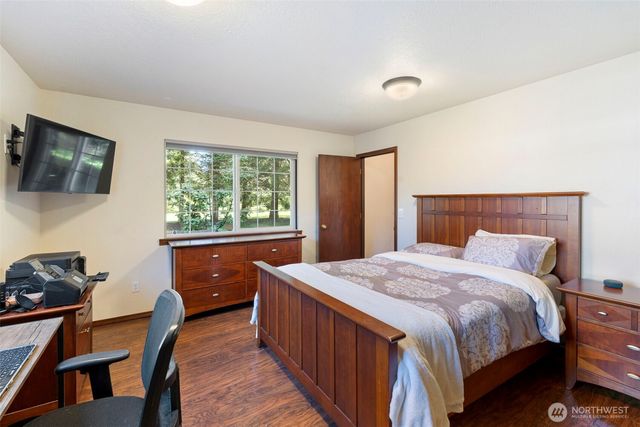 6845 183rd Avenue SW, Rochester, WA 98579