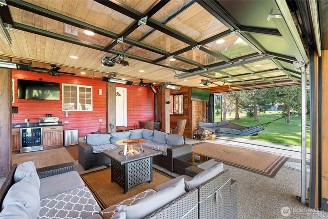 6845 183rd Avenue SW, Rochester, WA 98579