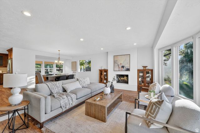 1682 E JULHO ST, Sandy, UT 84093