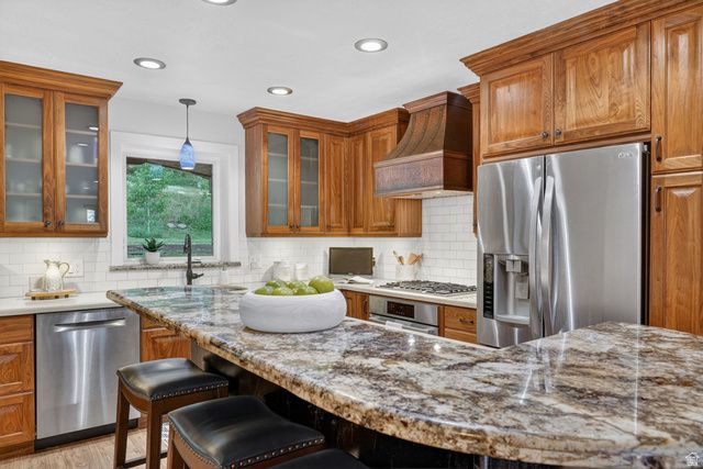 1682 E JULHO ST, Sandy, UT 84093