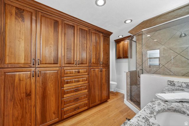 1682 E JULHO ST, Sandy, UT 84093