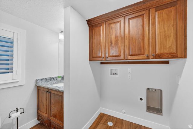 1682 E JULHO ST, Sandy, UT 84093