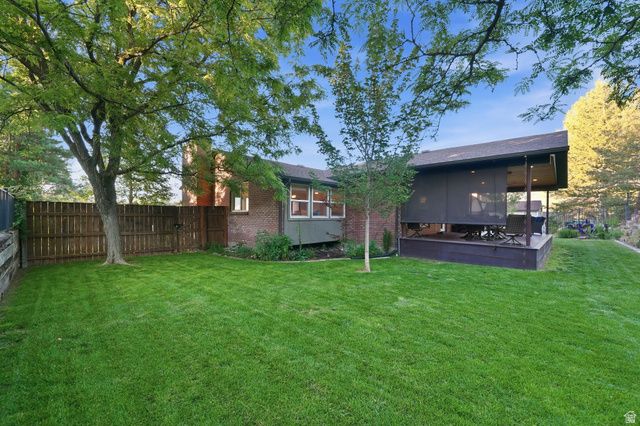 1682 E JULHO ST, Sandy, UT 84093