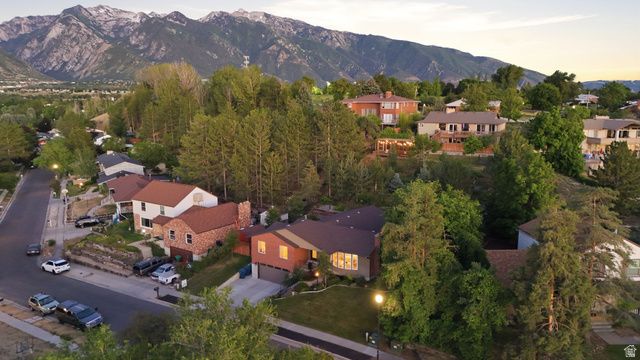 1682 E JULHO ST, Sandy, UT 84093
