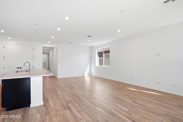19021 W MARYLAND Avenue, Waddell, AZ 85355