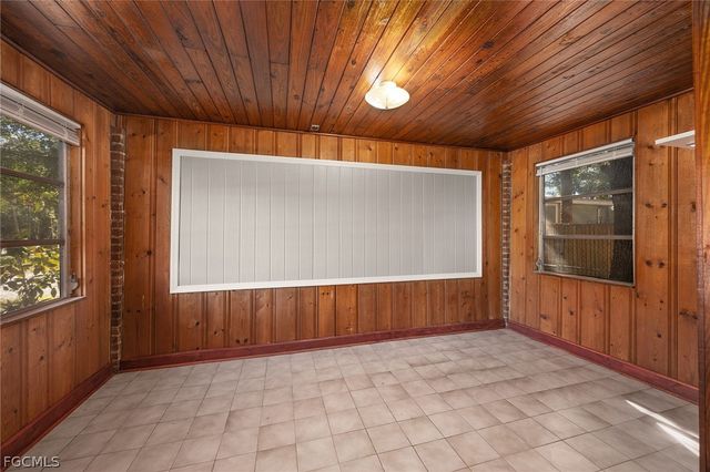 2454 Grand AVE, Fort Myers, FL 33901