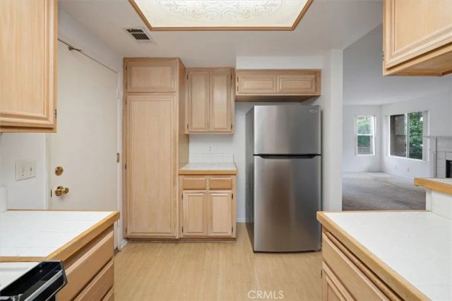 22613 Copper Hill 123, Saugus, CA 91350