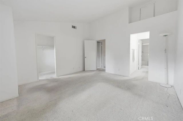 22613 Copper Hill 123, Saugus, CA 91350