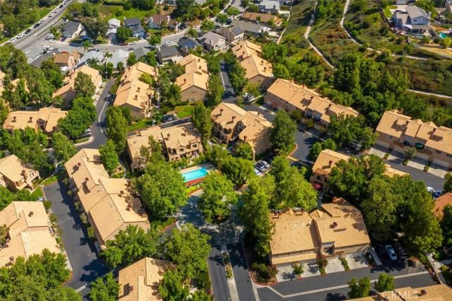 22613 Copper Hill 123, Saugus, CA 91350