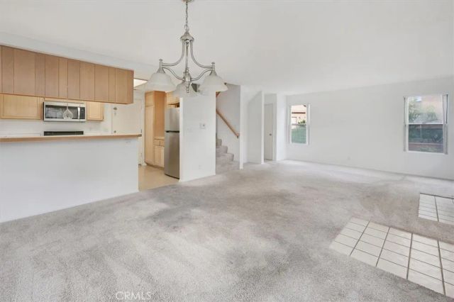 22613 Copper Hill 123, Saugus, CA 91350