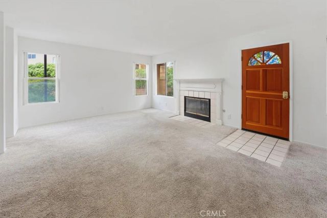 22613 Copper Hill 123, Saugus, CA 91350