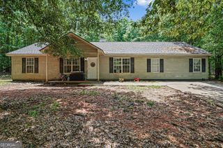 345 Summer Drive, Gay, GA 30218