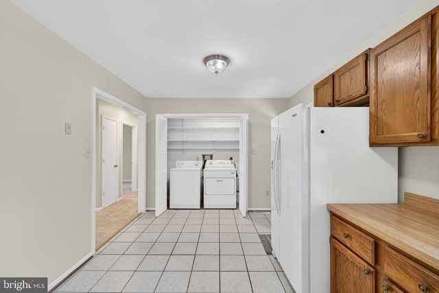 9283 SPRINGS RD, Warrenton, VA 20186