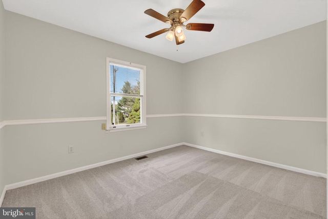 9283 SPRINGS RD, Warrenton, VA 20186