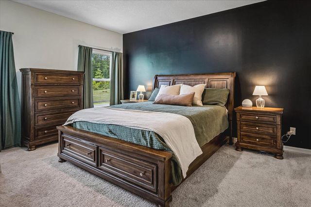 70 CHARLES CRK, Somerville, TN 38068