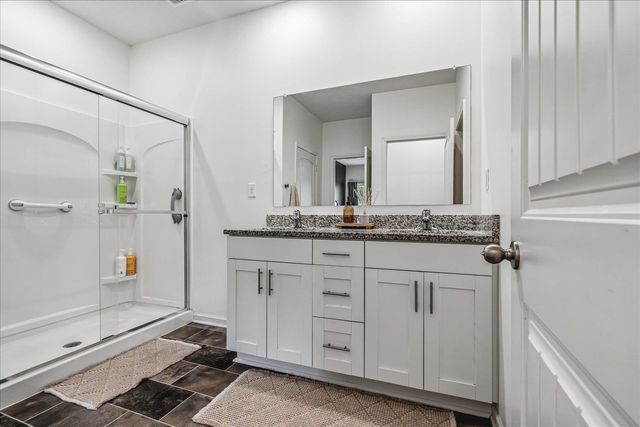 70 CHARLES CRK, Somerville, TN 38068