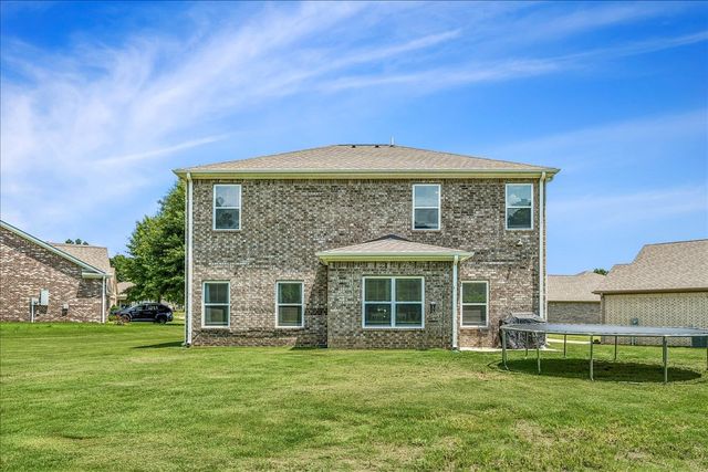 70 CHARLES CRK, Somerville, TN 38068
