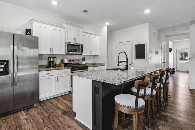 70 CHARLES CRK, Somerville, TN 38068