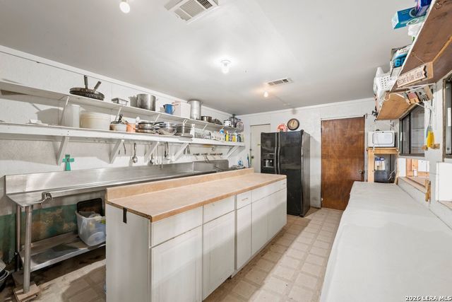 901 CEDAR RISE DR, Canyon Lake, TX 78133