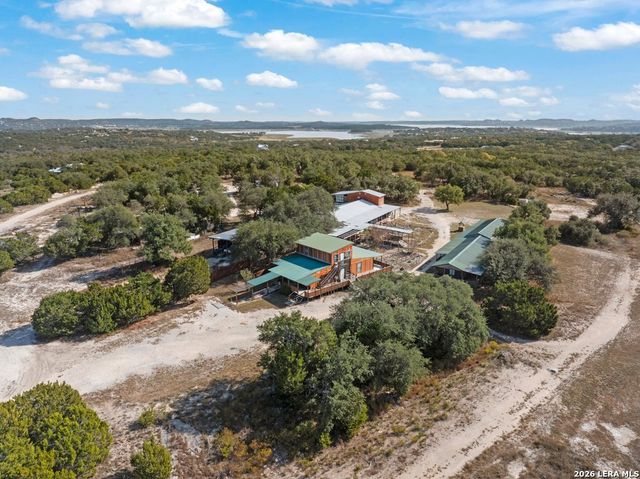 901 CEDAR RISE DR, Canyon Lake, TX 78133