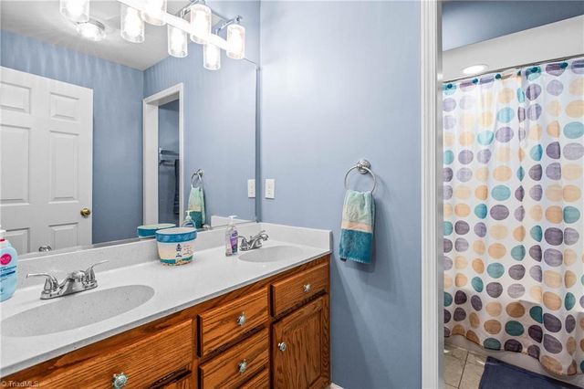1709 Beechwood Road, Yadkinville, NC 27055