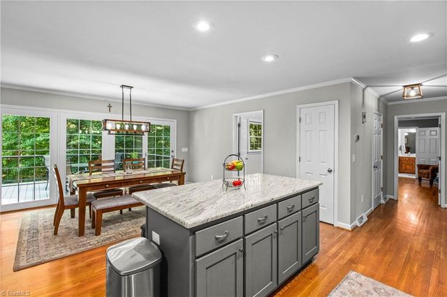 1709 Beechwood Road, Yadkinville, NC 27055