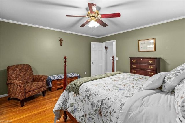 1709 Beechwood Road, Yadkinville, NC 27055