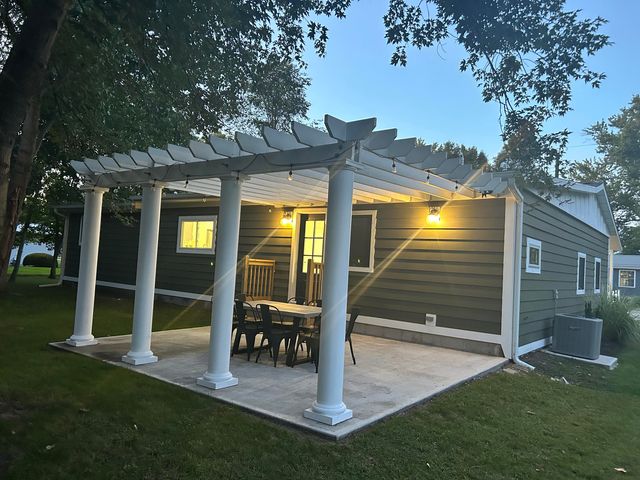 5345 E Summerholme Drive, Knox, IN 46534