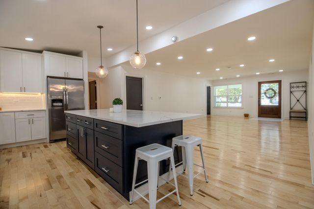 5345 E Summerholme Drive, Knox, IN 46534