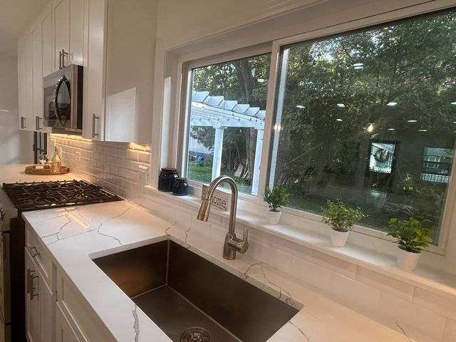 5345 E Summerholme Drive, Knox, IN 46534